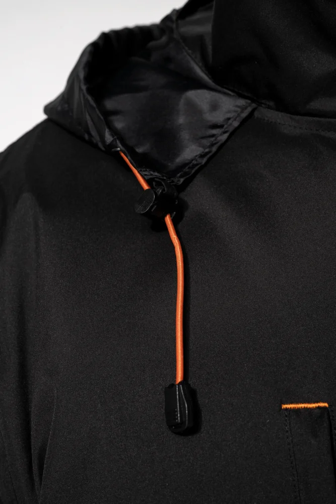 2-in-1 Jacket with detachable Sleeves