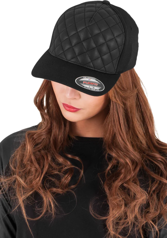 5 Panel Cap "Diamond Quilted"