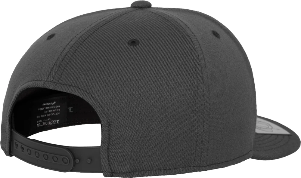 6 Panel Fitted Snapback Cap