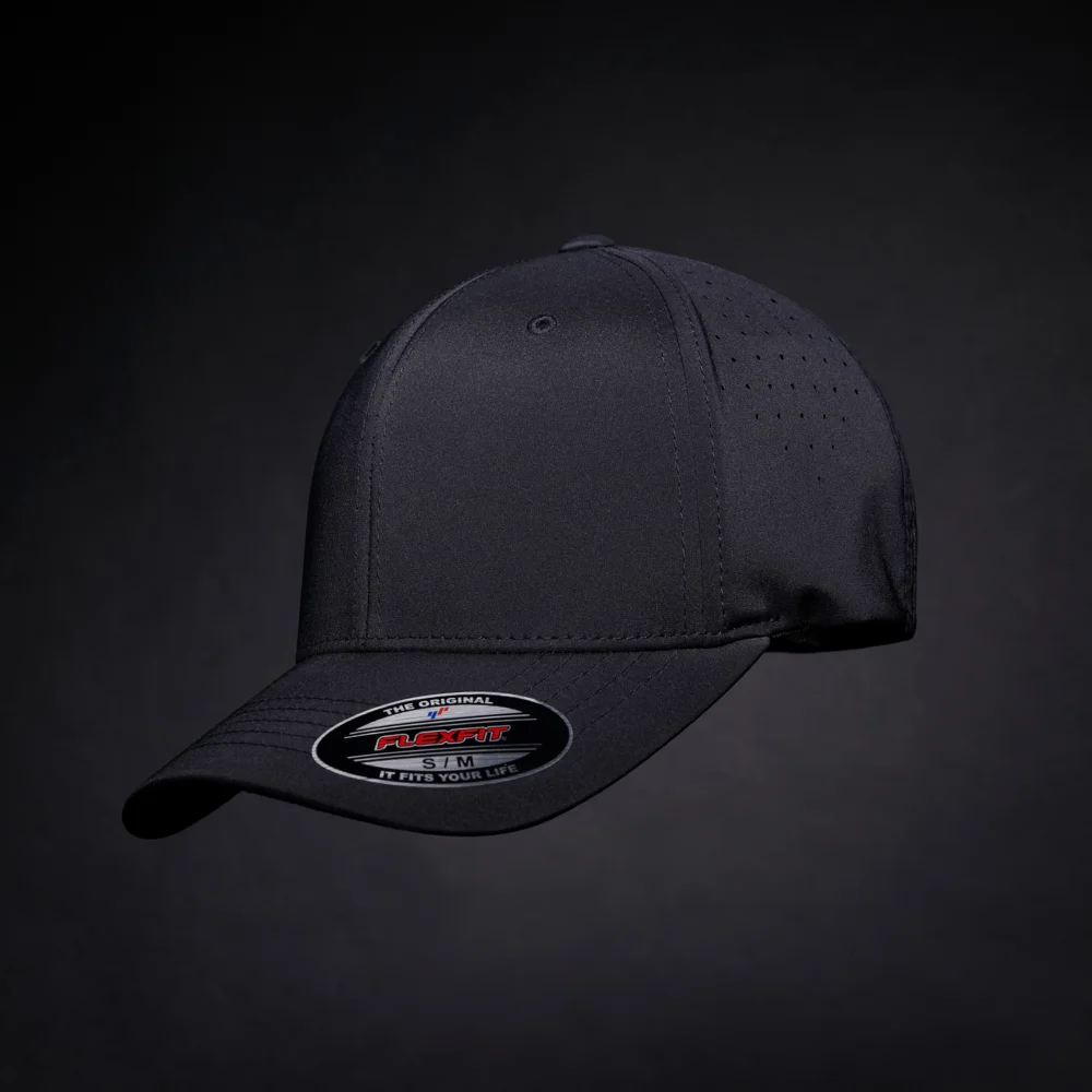6 Panel Kappe "Perforated"