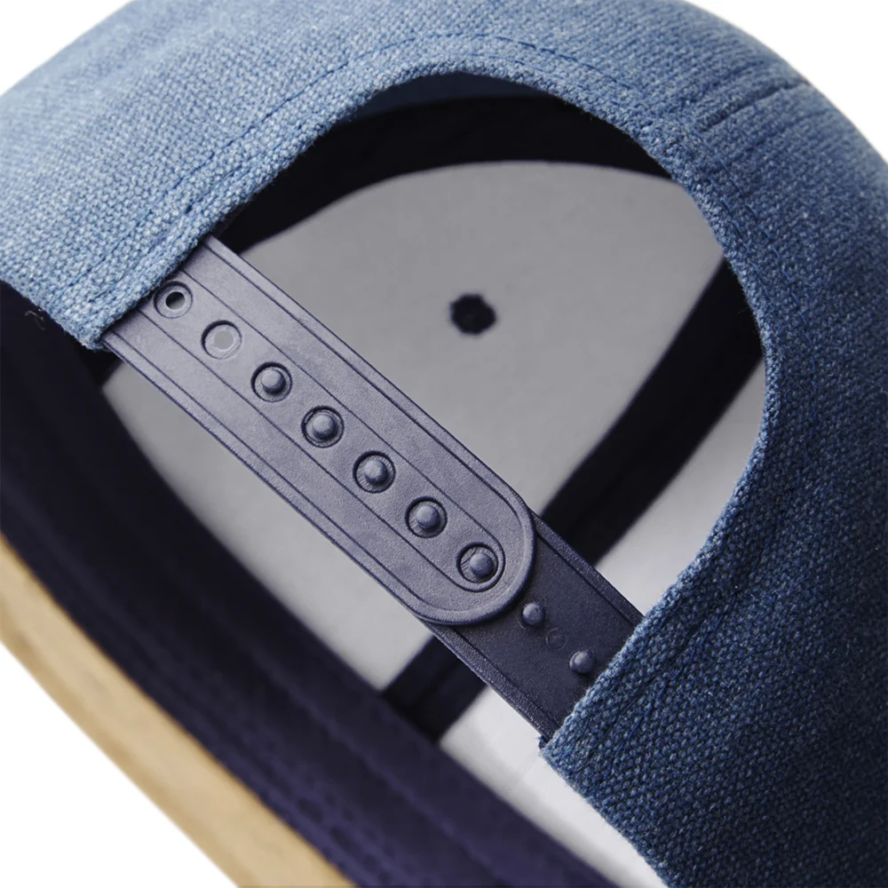6 Panel Kappe "Suede Peak Snapback"