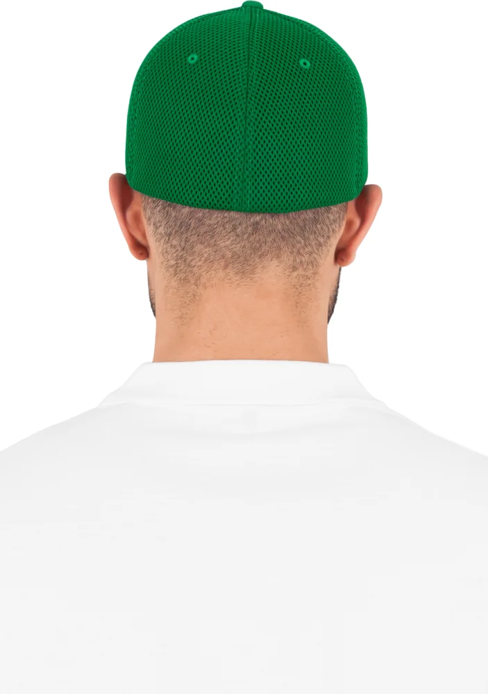 6 Panel Mesh Cap