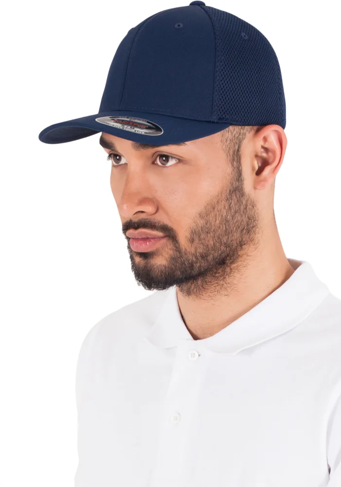 6 Panel Mesh Cap