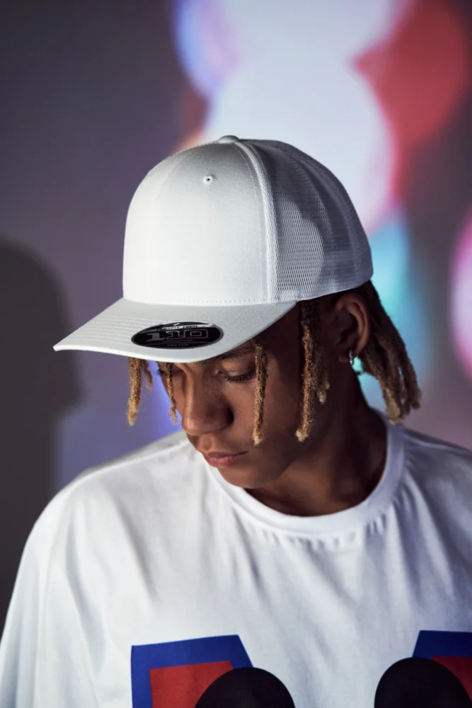 6 Panel Mesh Cap