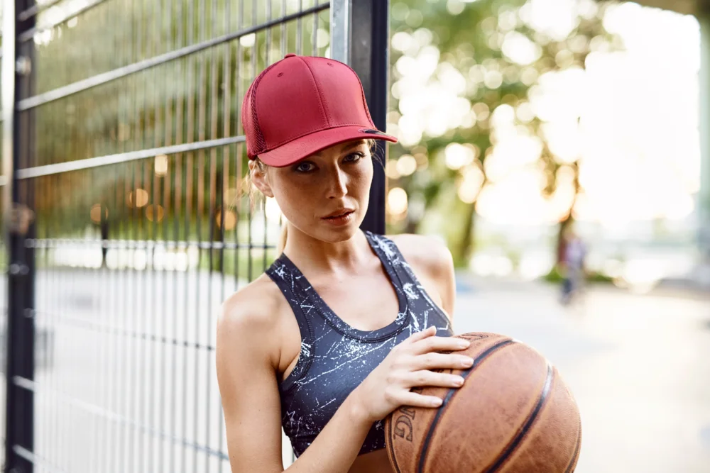 6 Panel Mesh Cap