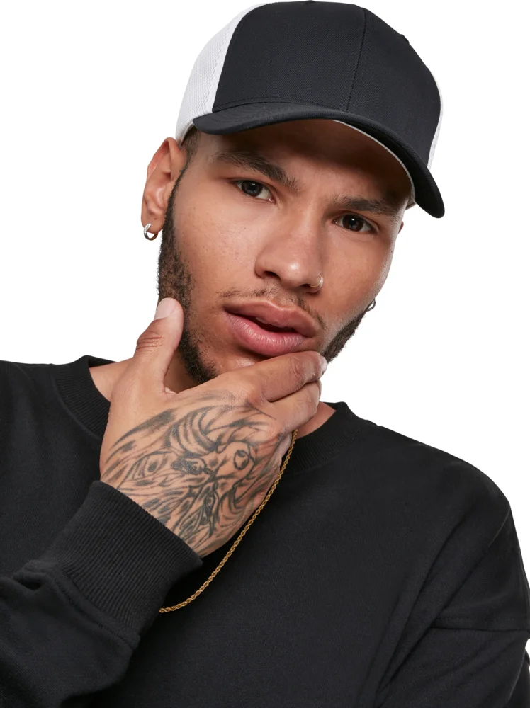 6 Panel Mesh Cap