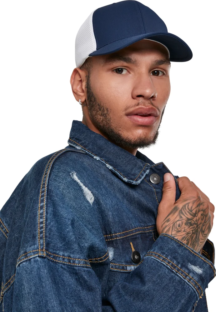 6 Panel Mesh Cap