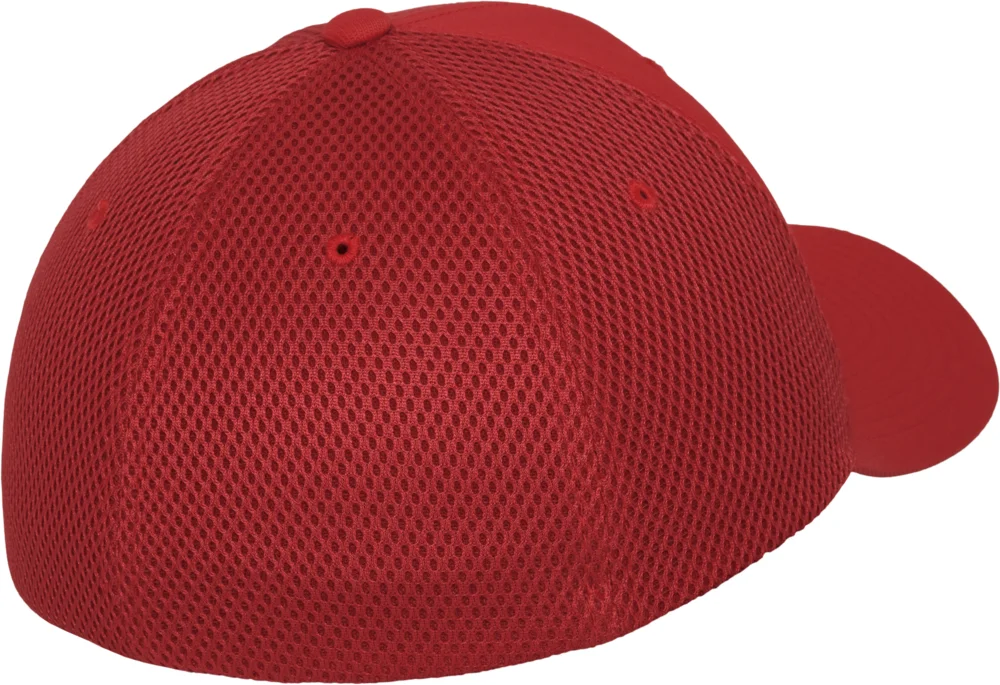 6 Panel Mesh Cap