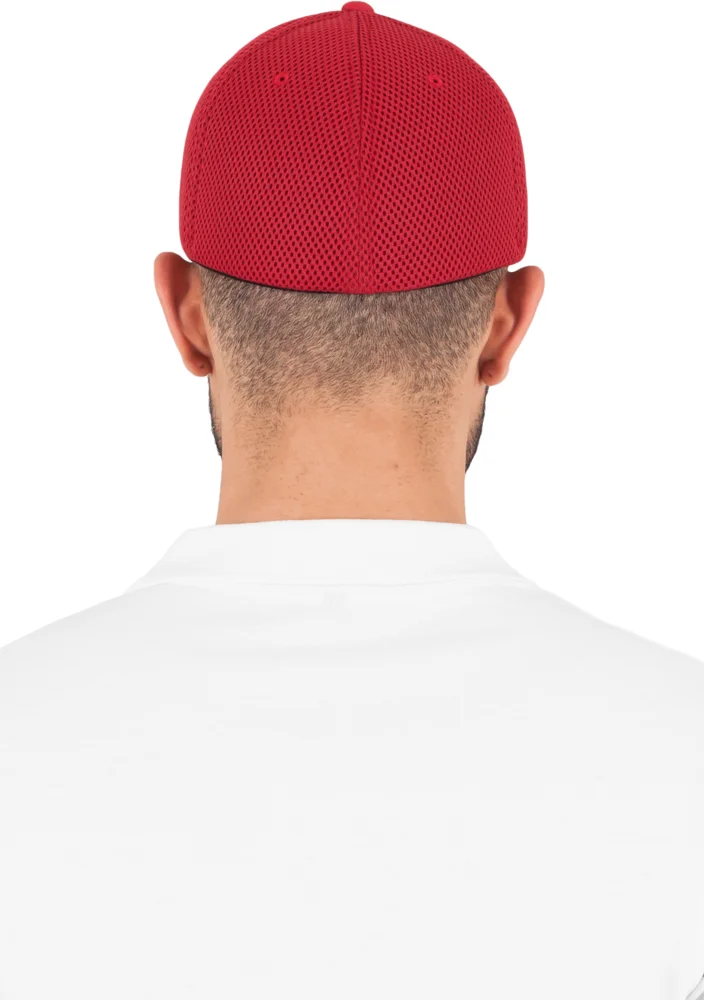 6 Panel Mesh Cap