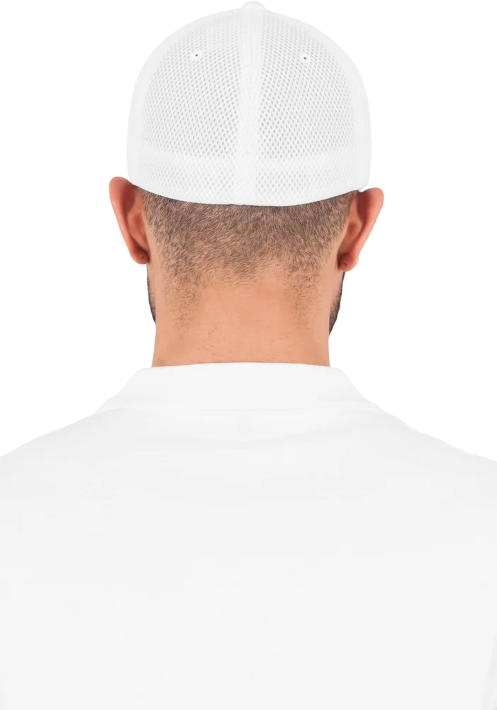6 Panel Mesh Cap