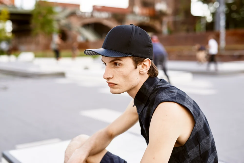 6 Panel Snapback Cap "Carbon"