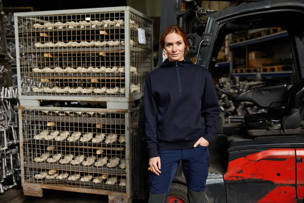 Bio Workwear Kapuzen Sweater mit "1/4" Zip