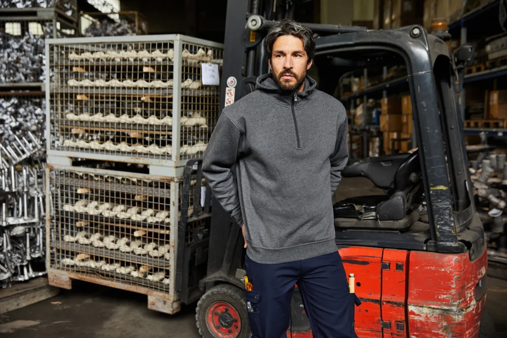 Bio Workwear Kapuzen Sweater mit "1/4" Zip