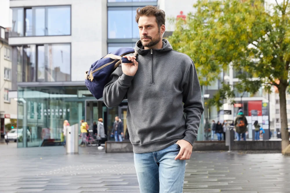 Bio Workwear Kapuzen Sweater mit "1/4" Zip