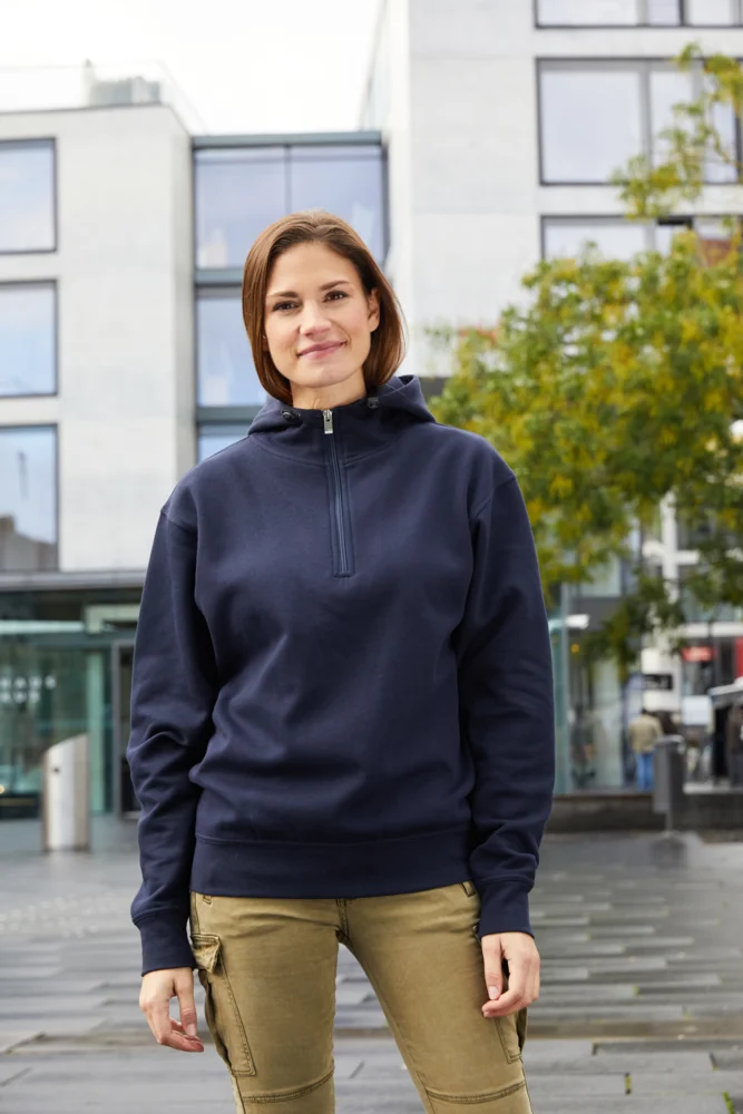 Bio Workwear Kapuzen Sweater mit "1/4" Zip