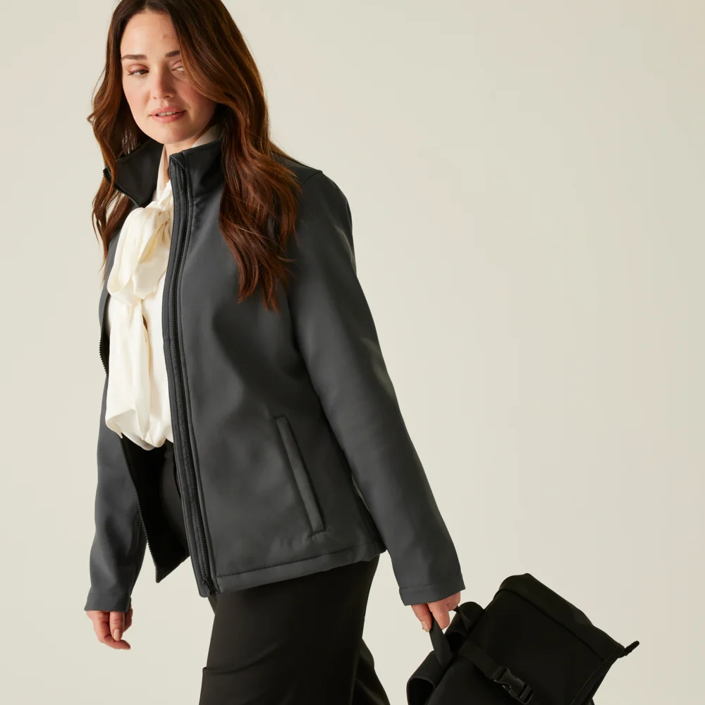 Damen 2-Lagen Softshell Jacke "Ablaze"