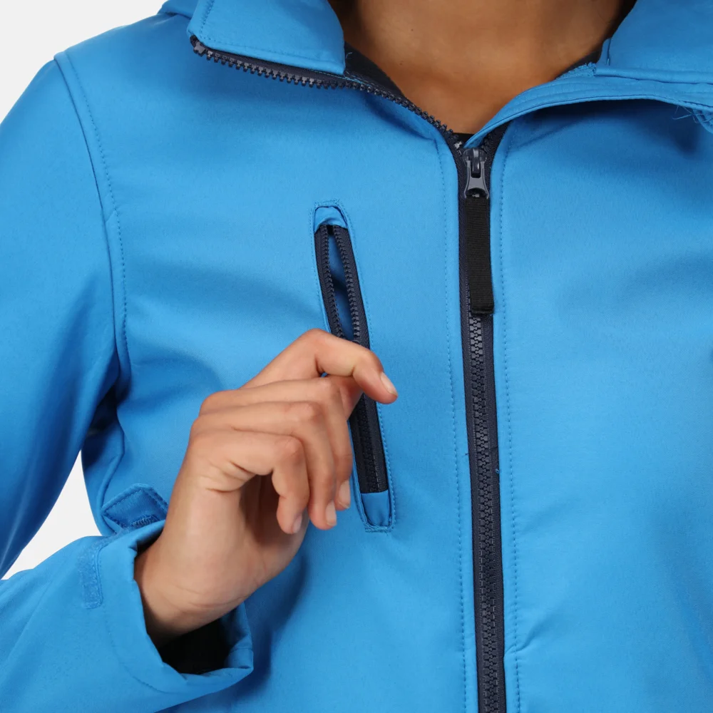 Ladies' 3-Layer Hooded Softshell Jacket "Venturer"