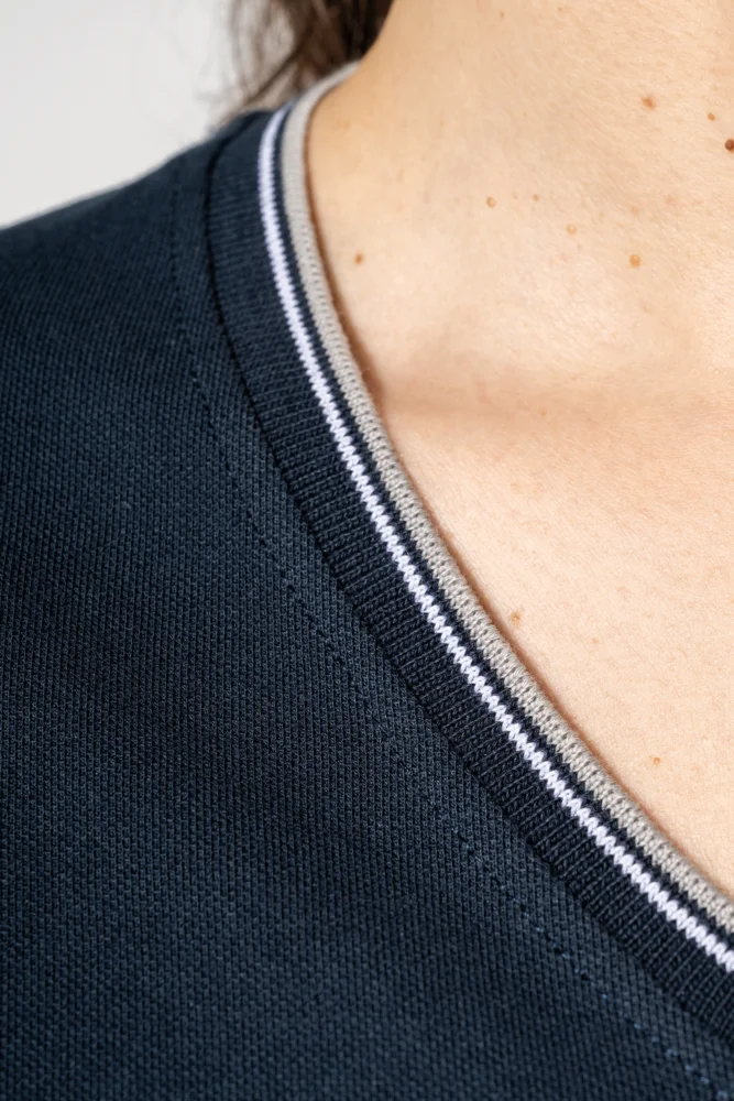 Damen Piqué V-Ausschnitt T-Shirt