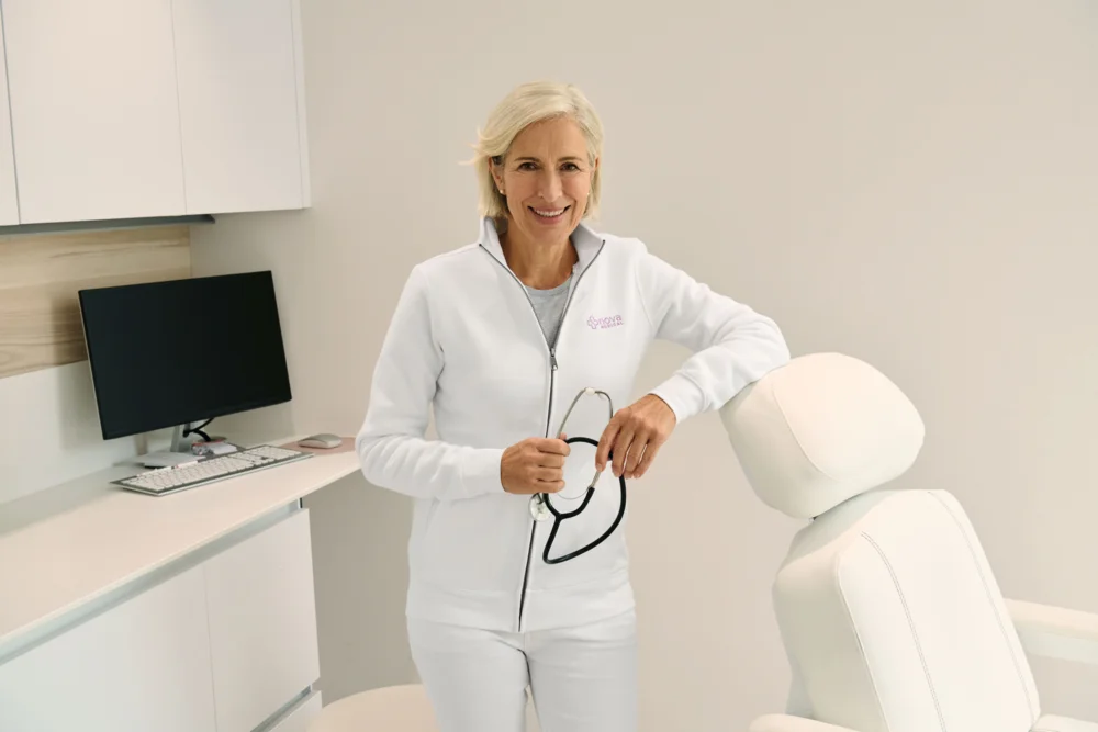 Damen Sweatjacke "Authentic"
