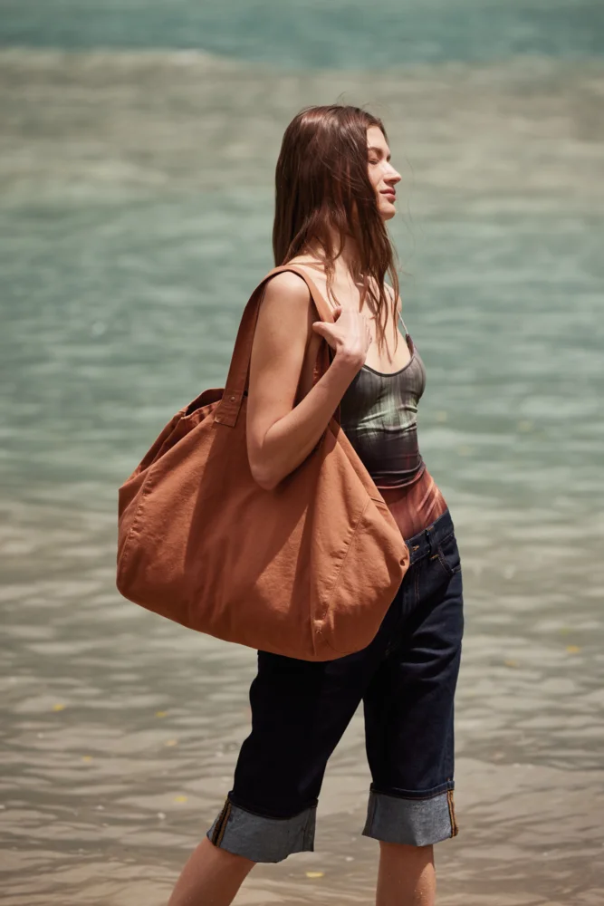Große Tasche