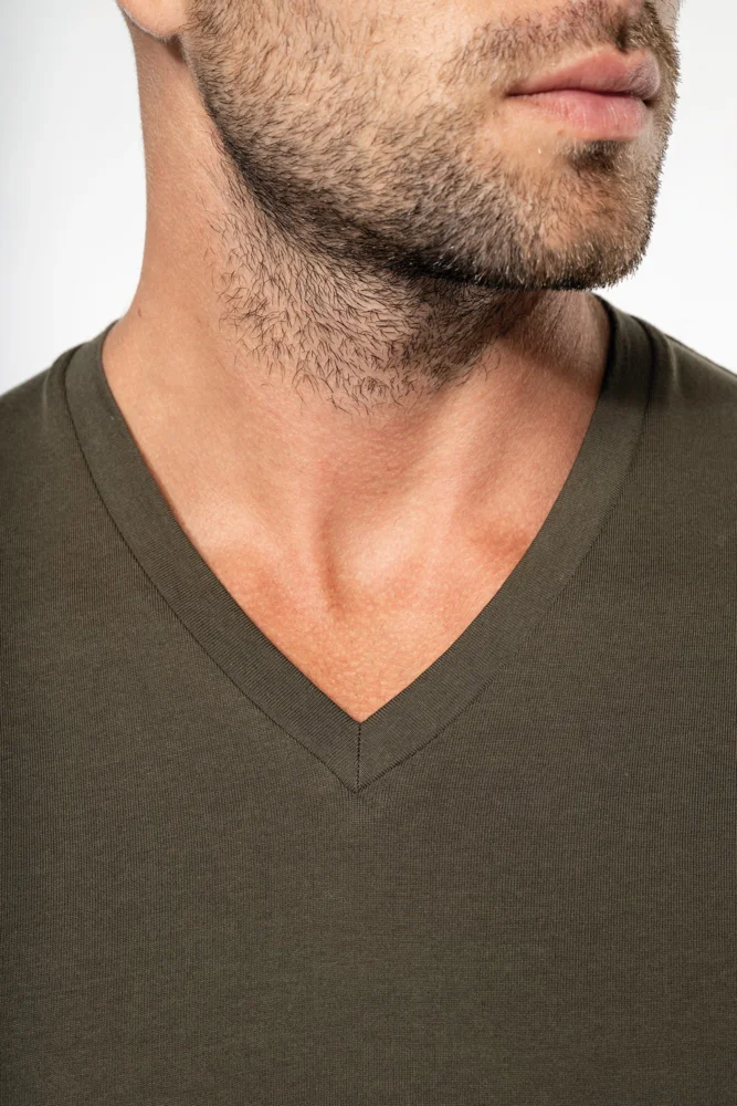 Men's V-Neck T-Shirt long-sleeve