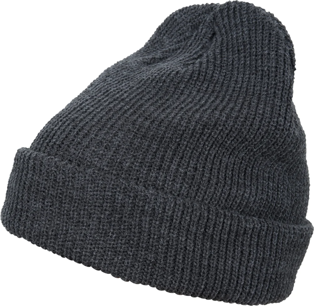 Lange Strickmütze