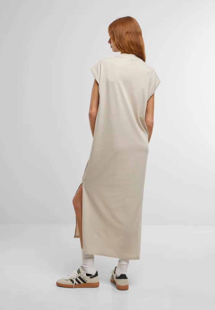 Langes Kleid