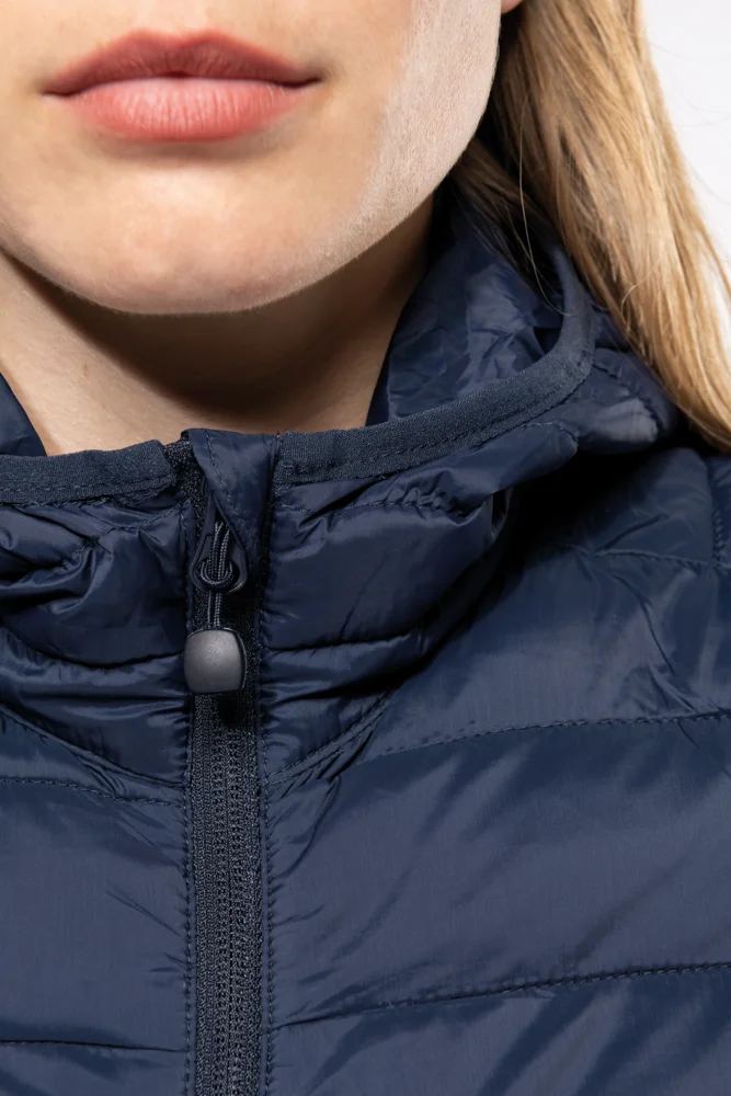Leichte Damen Kapuzen Steppjacke