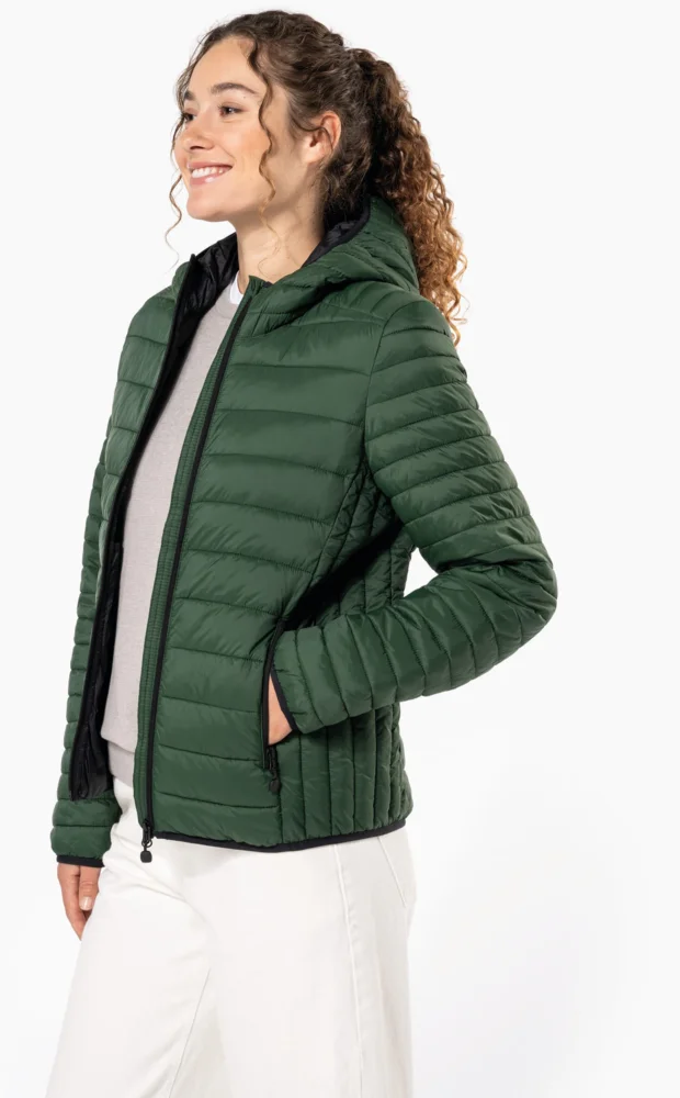 Leichte Damen Kapuzen Steppjacke