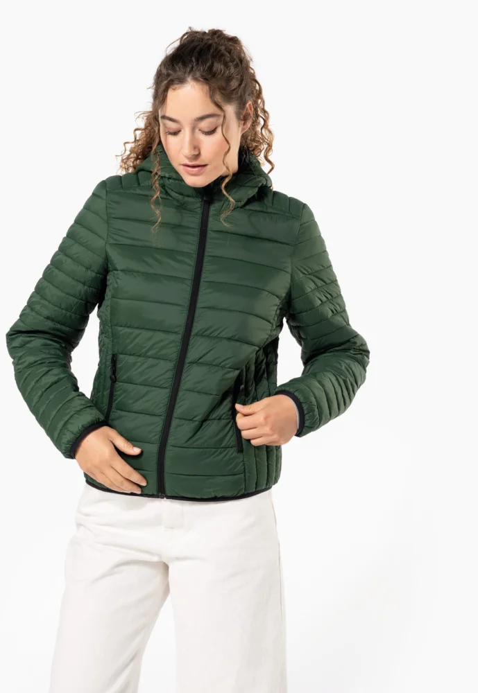 Leichte Damen Kapuzen Steppjacke