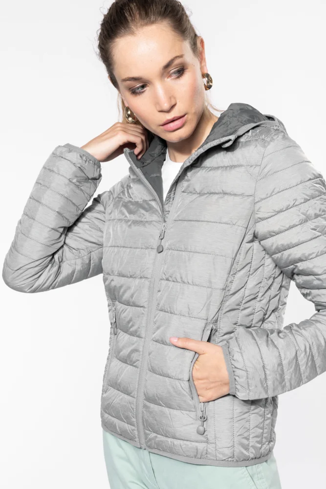 Leichte Damen Kapuzen Steppjacke