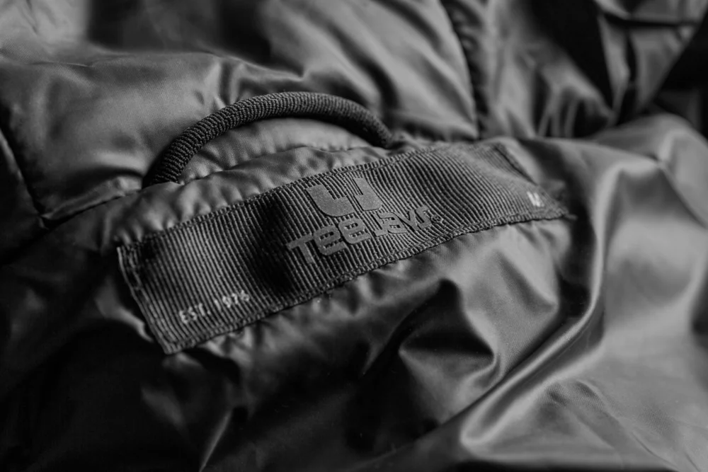 Lightweight Ladies' Hooded Padded Jacket