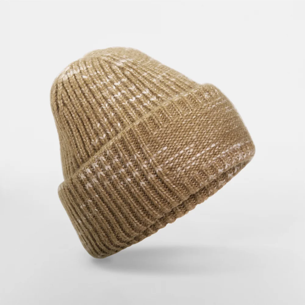 Patch Strickmütze "Chunky Knit"