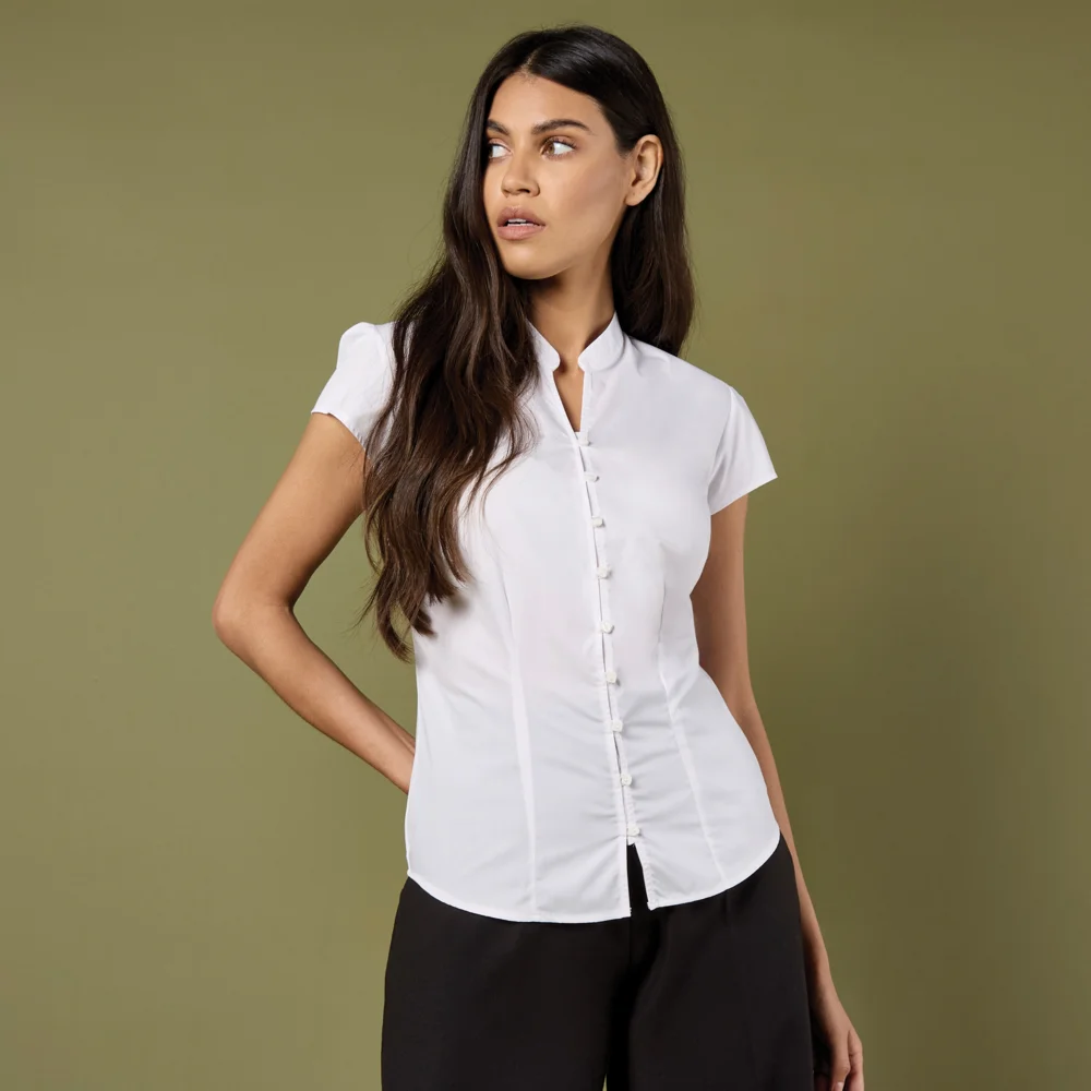 Popeline Bluse mit Maokragen kurzarm