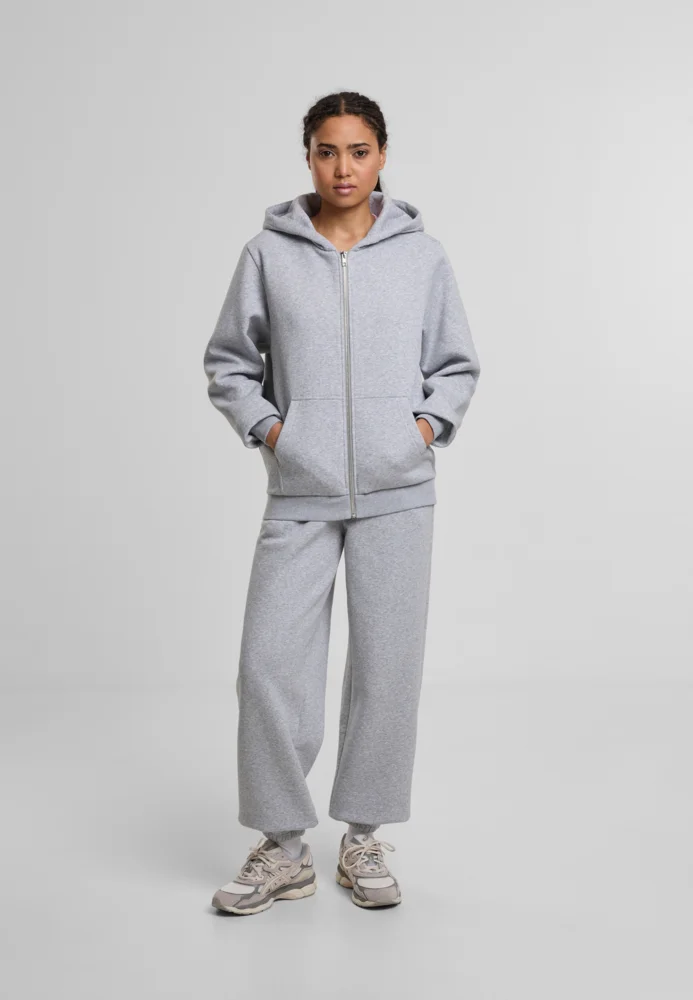 Schwere Damen Kapuzen Sweatjacke "Fluffy"