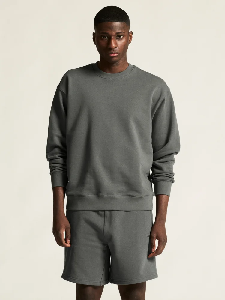 Schwerer Herren Sweater