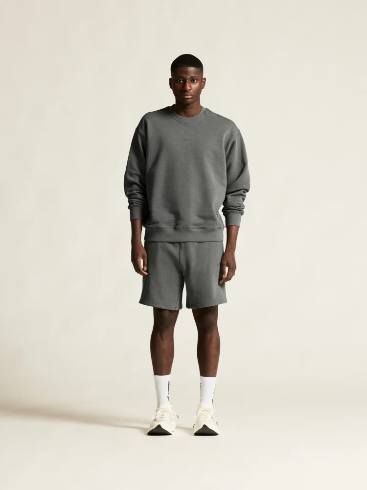 Schwerer Herren Sweater