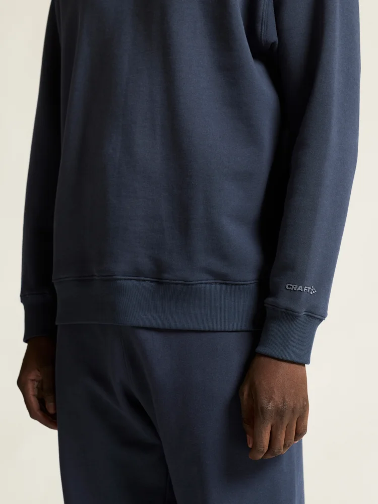 Schwerer Herren Sweater