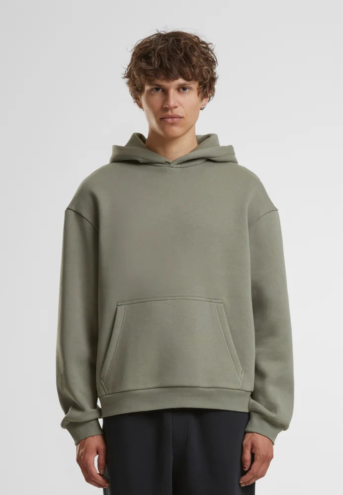 Heavy Hooded Sweater "Fluffy"