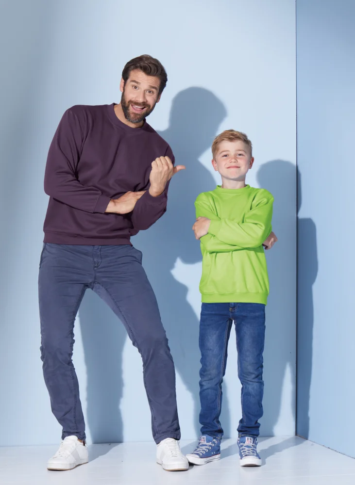 Schwerer Kinder Sweater