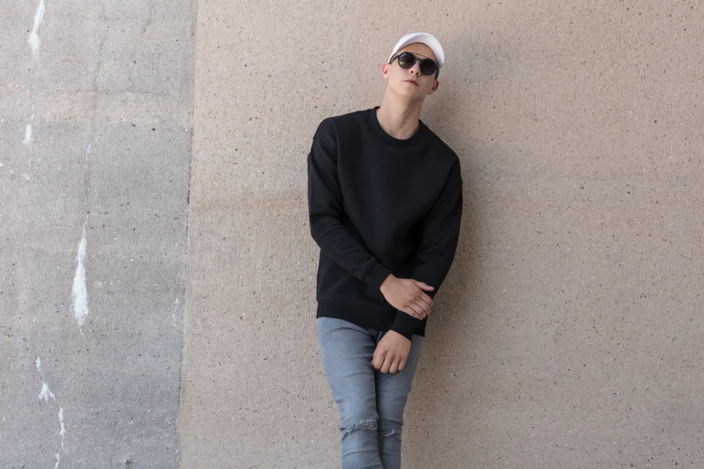 Schwerer Sweater