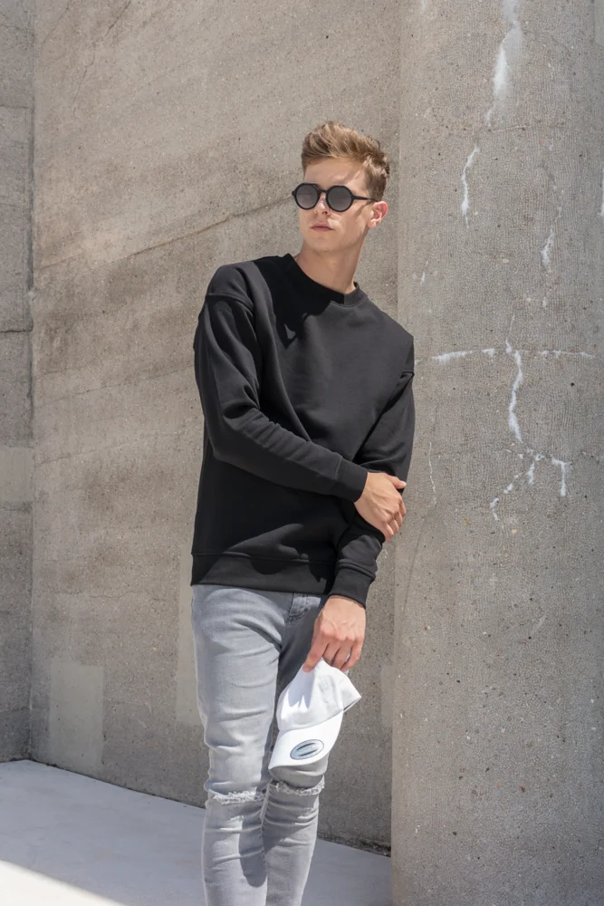 Schwerer Sweater