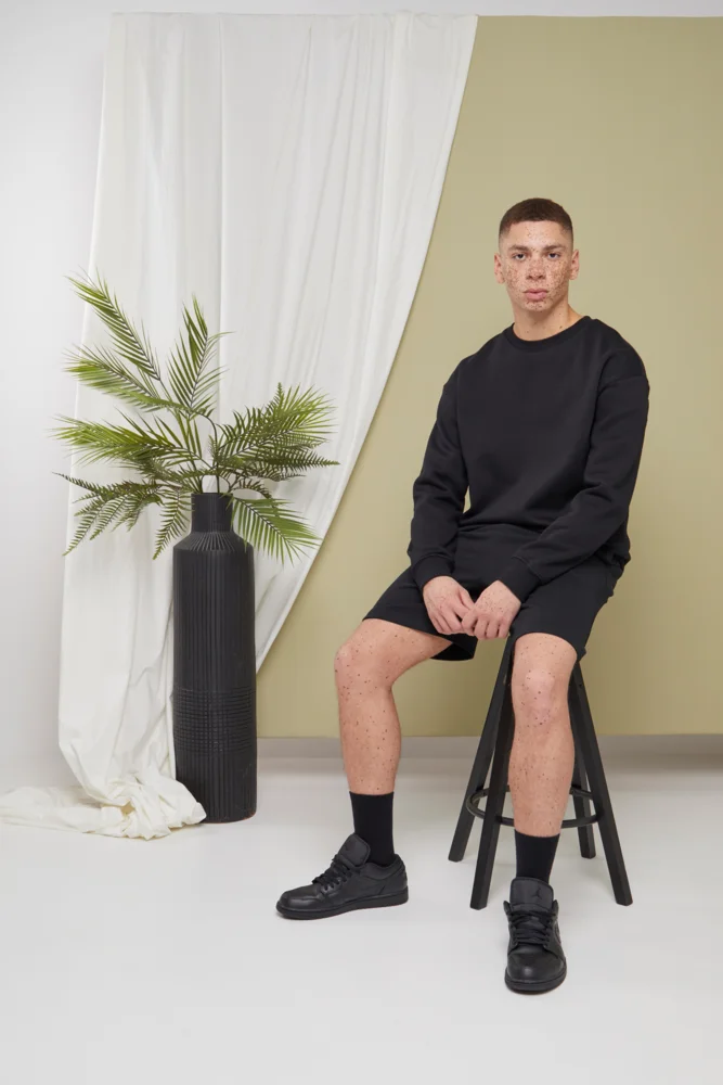 Schwerer Sweater