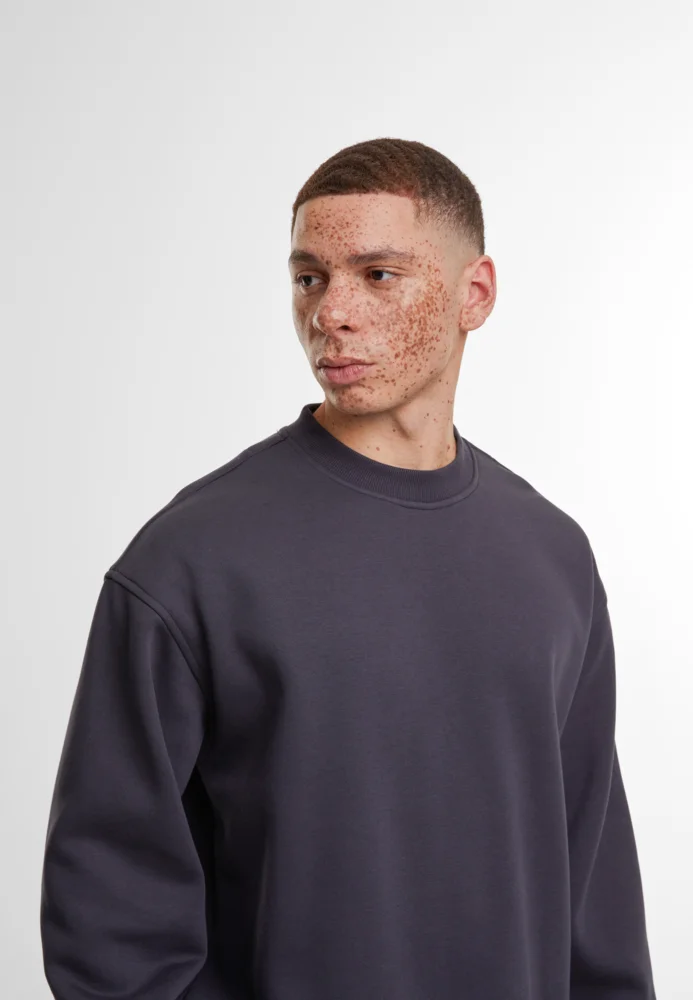 Schwerer Sweater "Loose Fit"
