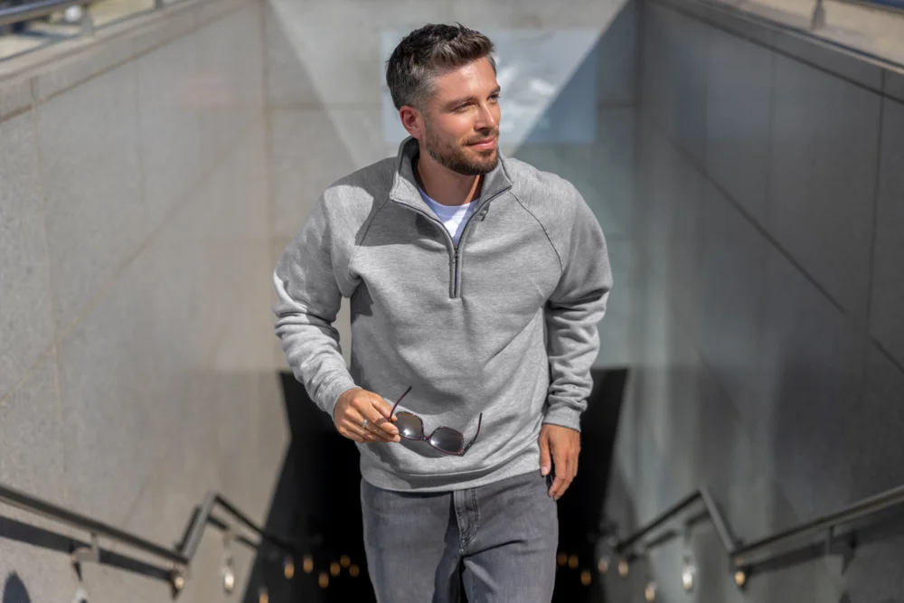 Schwerer Sweater mit 1/4 Zip