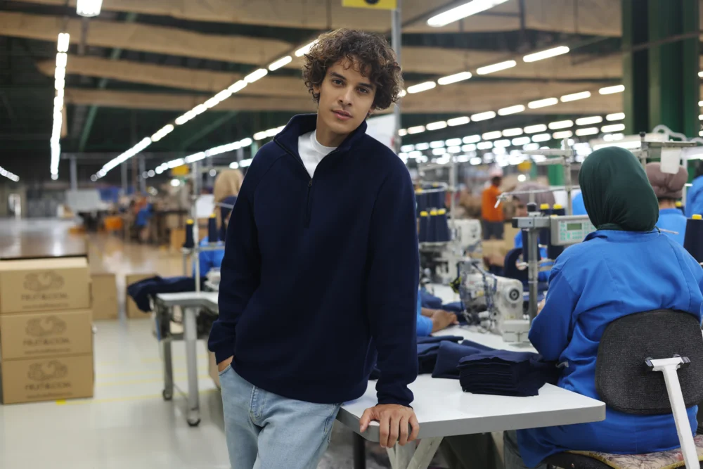 Schwerer Sweater mit 1/4 Zip