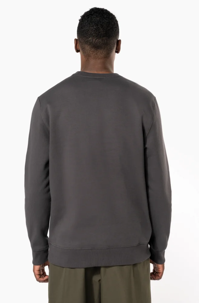 Schwerer Sweater