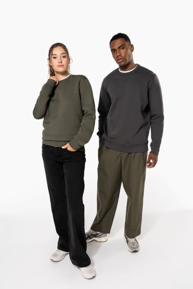 Schwerer Sweater