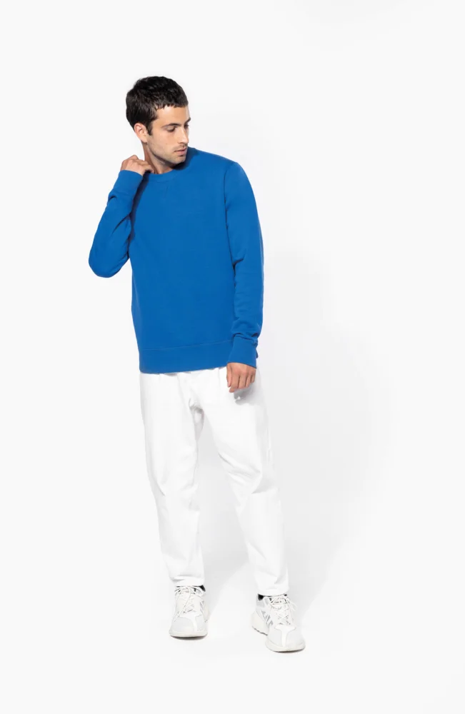 Schwerer Sweater
