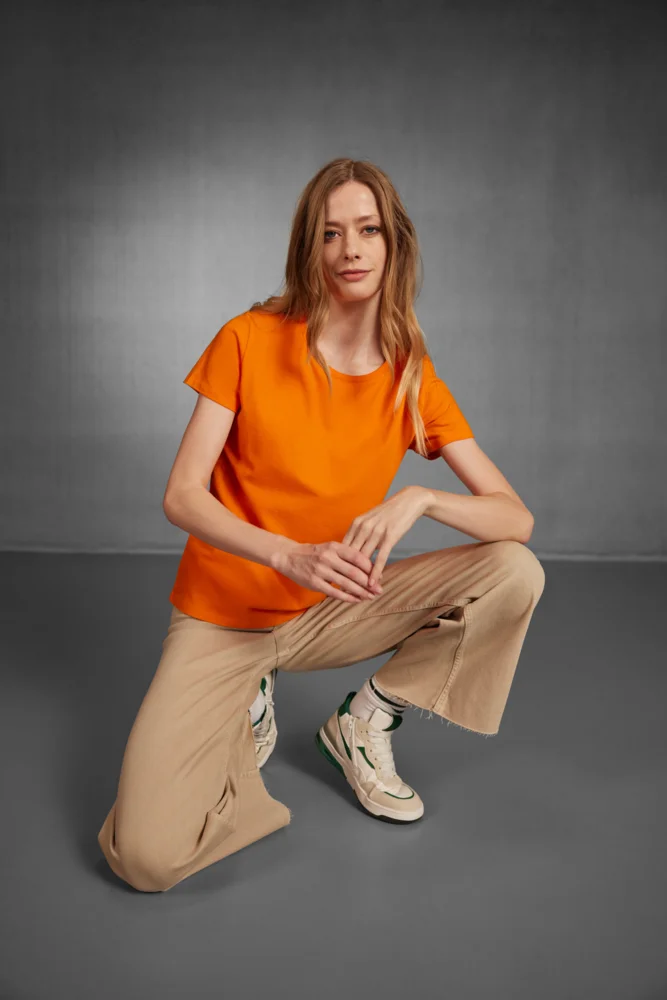 Heavy Ladies' T-Shirt